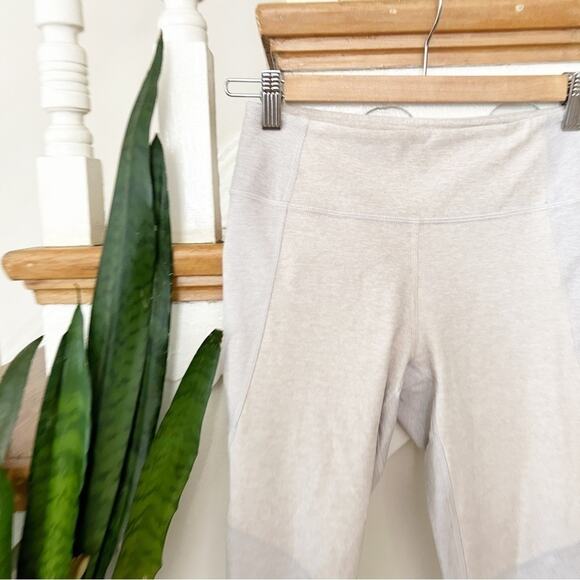 Outdoor Voices Gray Two Tone Techsweat Activewear Leggings Size XS - Picture 3 of 5